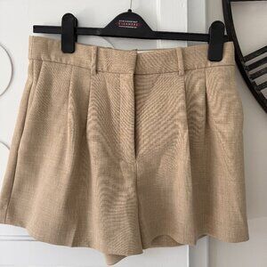 Aritzia (Babaton) Pleated Short